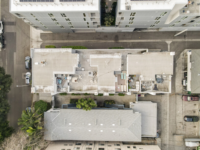 More Photos Of 1524 Granville Ave, Los Angeles Apartments For Sale
