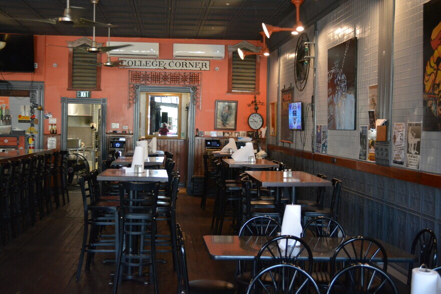 More Photos Of 21 Park Pl, West College Corner Specialty For Sale