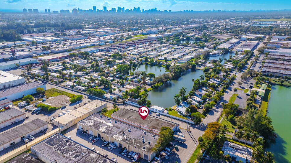 More Photos Of 2099 S Park Rd, Hallandale Manufacturing For Sale