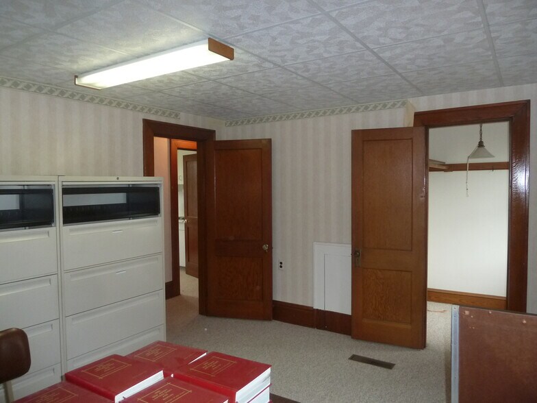 More Photos Of 522 Memorial Pky, Phillipsburg Office Residential For Sale