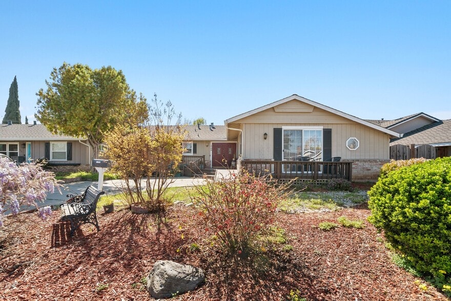 More Photos Of 1708 Hallmark Ln, San Jose Healthcare For Sale