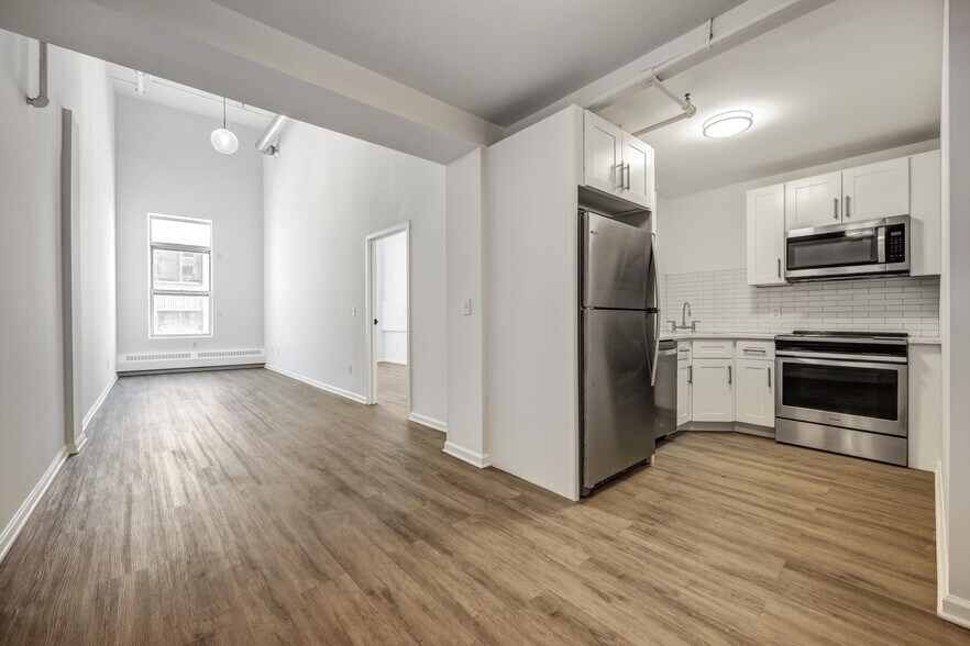 More Photos Of 57 Cannon St, Poughkeepsie Apartments For Lease