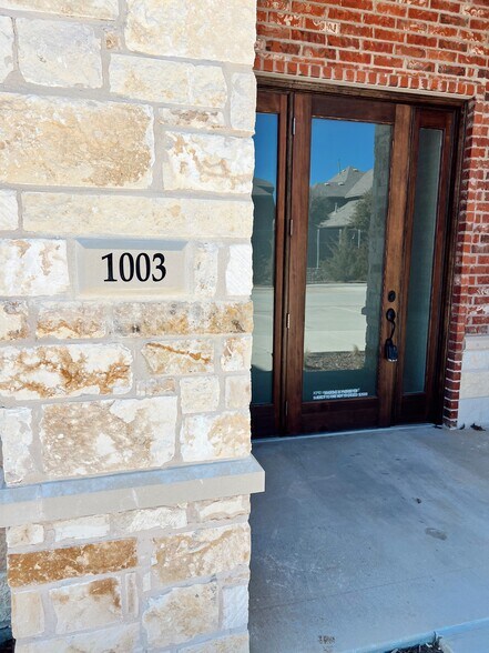 More Photos Of 400 Stonebrook Pky, Frisco Office For Sale
