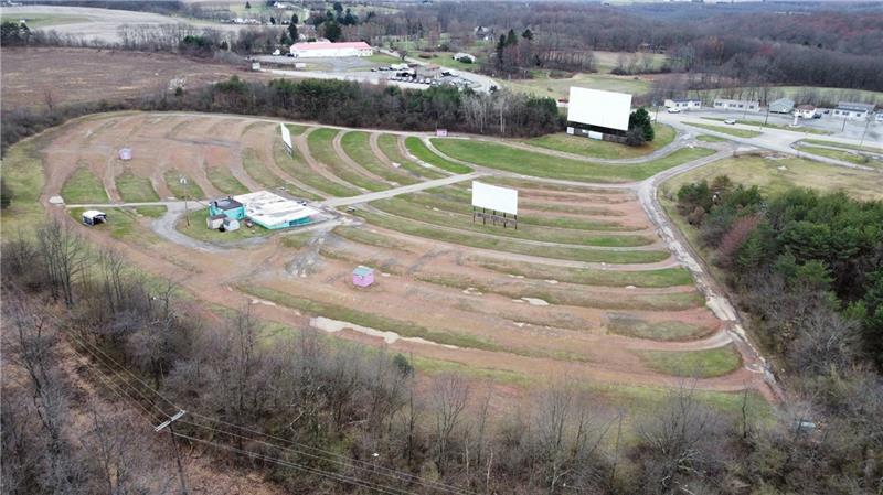 More Photos Of 1985 N Main Street Ext, Butler Drive In Movie For Sale