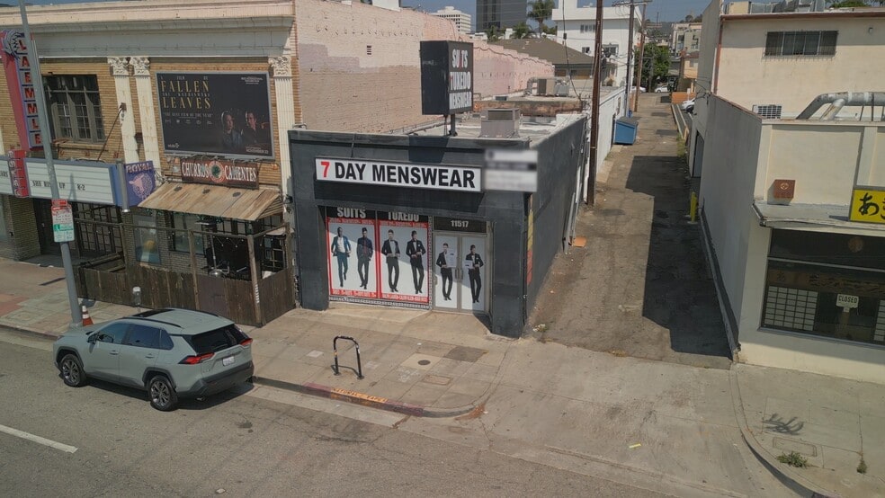 More Photos Of 11517 Santa Monica Blvd, Los Angeles Storefront For Sale