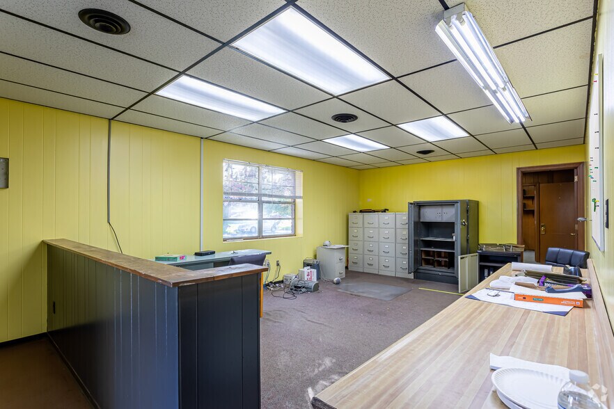 100 Myron St, West Springfield, MA 01089 Industrial For Lease