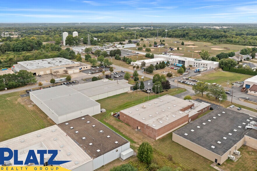 More Photos Of 557 Mcclurg Rd, Youngstown Warehouse For Lease