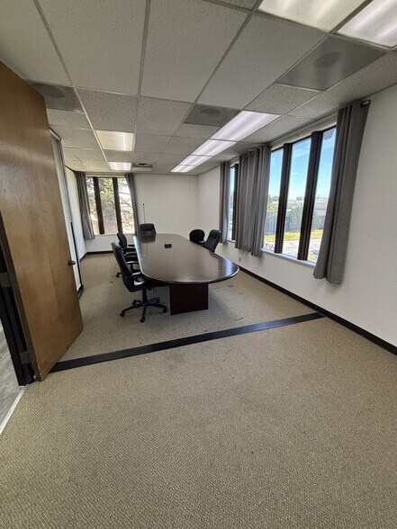 More Photos Of 8393 Capwell Dr, Oakland Office For Lease