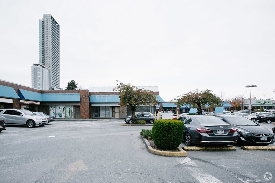 More Photos Of 10225-10229 King George Blvd, Surrey Storefront For Sale