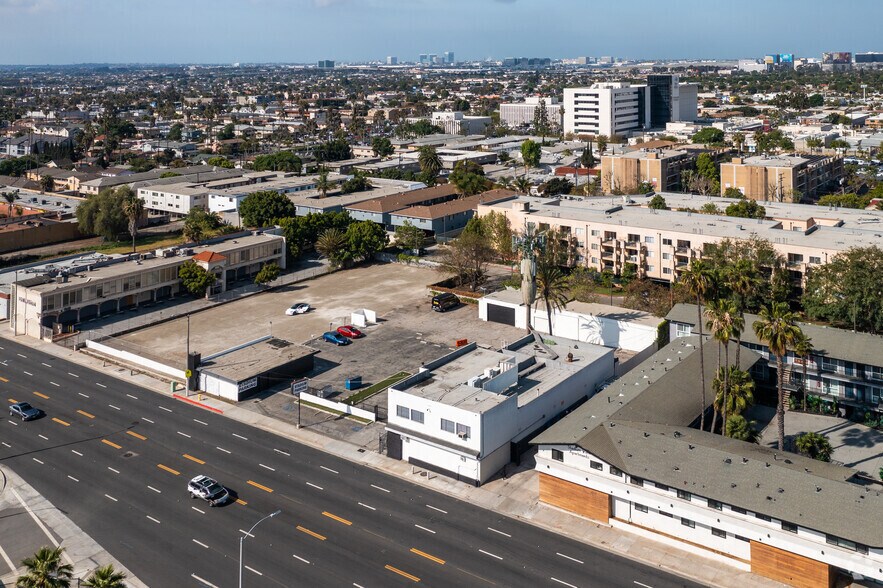 More Photos Of 923 S Prairie Ave, Inglewood Warehouse For Lease
