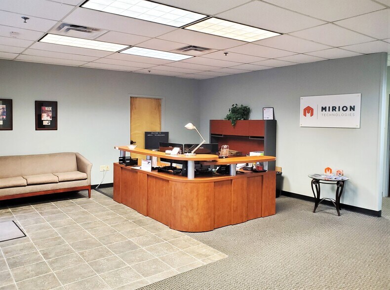 More Photos Of 5000 Highlands Pky SE, Smyrna Warehouse For Lease