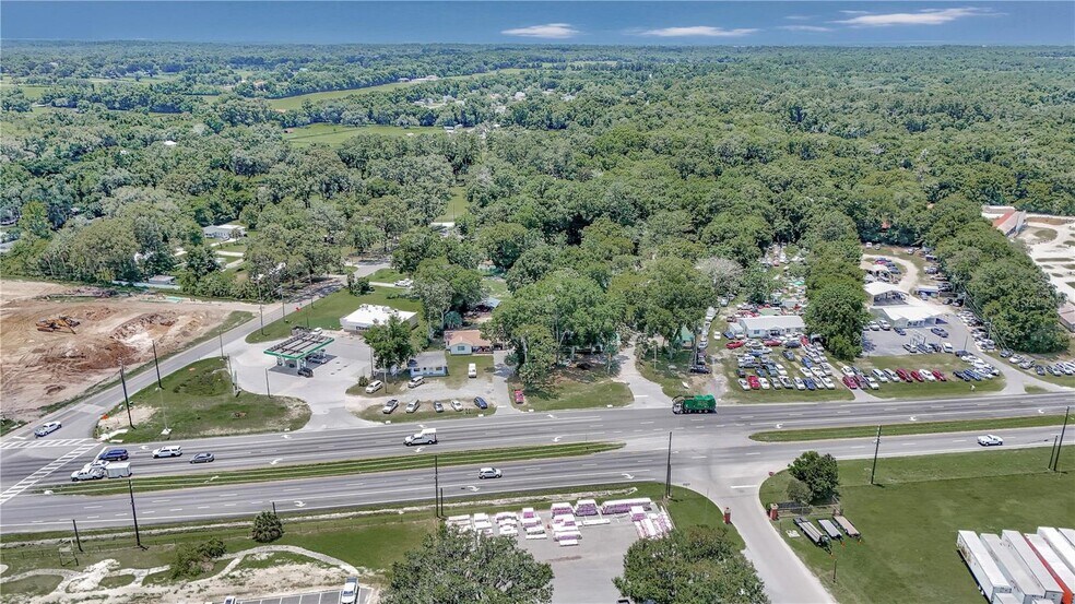 More Photos Of 5130 S Pine Ave, Ocala Auto Repair For Sale