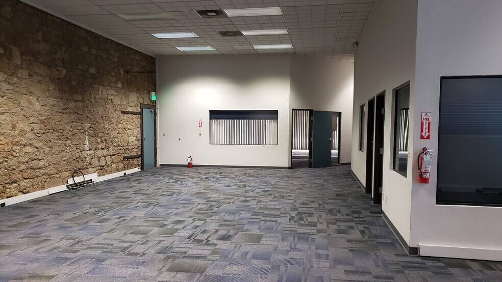 More Photos Of 202 N Carson St, Carson City Office For Lease