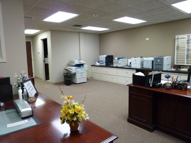 More Photos Of 1477 E 83rd Ave, Merrillville Medical For Lease