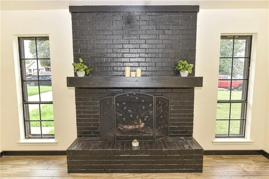 More Photos Of 2905 Blue Ridge Dr, Cedar Park Office Residential For Lease