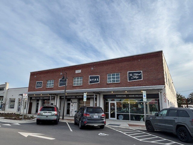 More Photos Of 624-626 New Bridge St, Jacksonville Storefront Retail Office For Lease