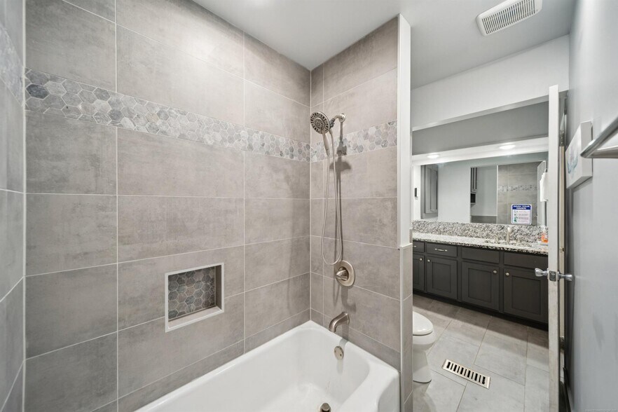 More Photos Of 7705 E 31st St, Tulsa Daycare Center For Sale