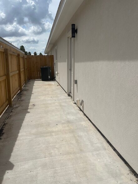 More Photos Of 1805 Angelina Dr, San Juan Multifamily For Sale