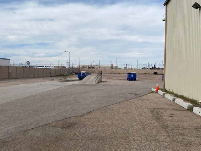 More Photos Of 11601 E 33rd Ave, Aurora Warehouse For Lease