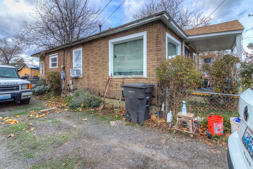 More Photos Of 1408 S 8th St, Yakima Land For Sale