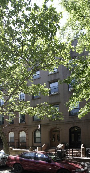 Primary Photo Of 106 President St, Brooklyn Apartments For Sale