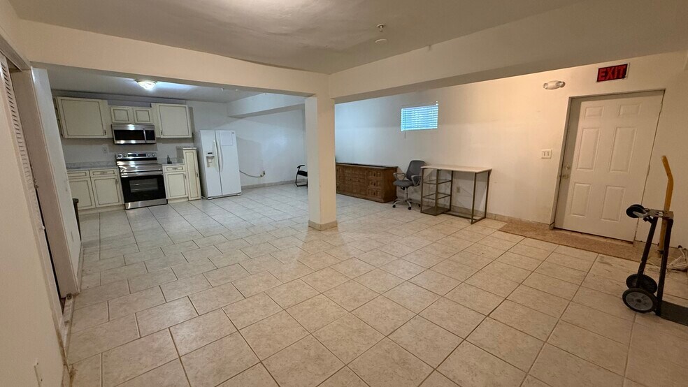 More Photos Of 5212 Astor Pl SE, Washington Assisted Living For Lease