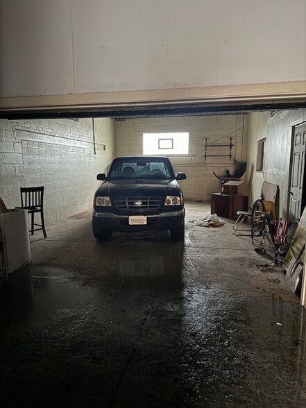 More Photos Of 9540 S Vincennes Ave, Chicago Auto Repair For Sale