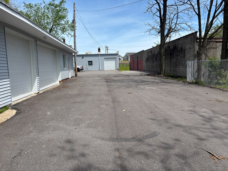 More Photos Of 19200 Miles Rd, Warrensville Heights Flex For Sale