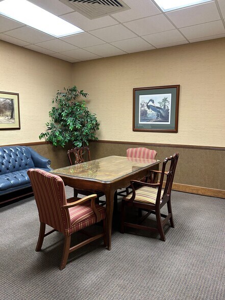 More Photos Of 829 Baronne St, New Orleans Office For Sale