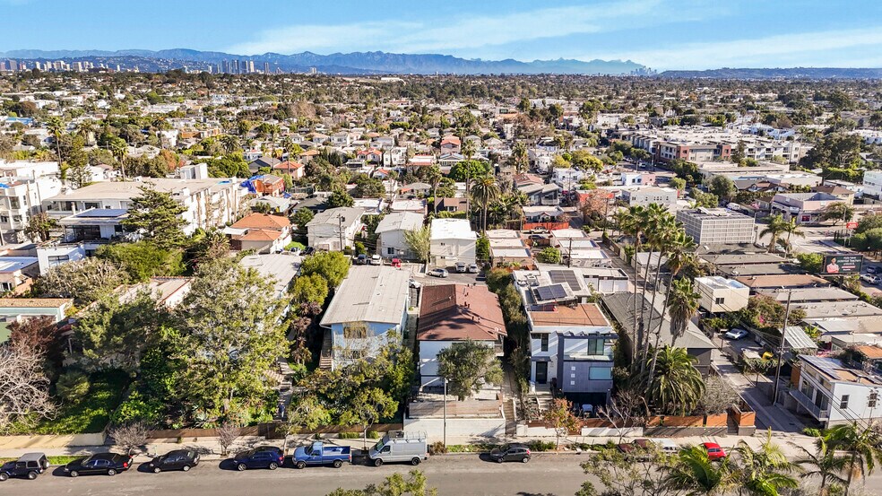 More Photos Of 240 3rd Ave, Venice Apartments For Sale