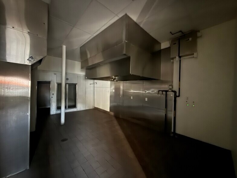 More Photos Of 1588 1/2-1596 Saint Nicholas Ave, New York Storefront For Lease