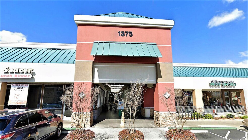 More Photos Of 1375 Blossom Hill Rd, San Jose Unknown For Lease