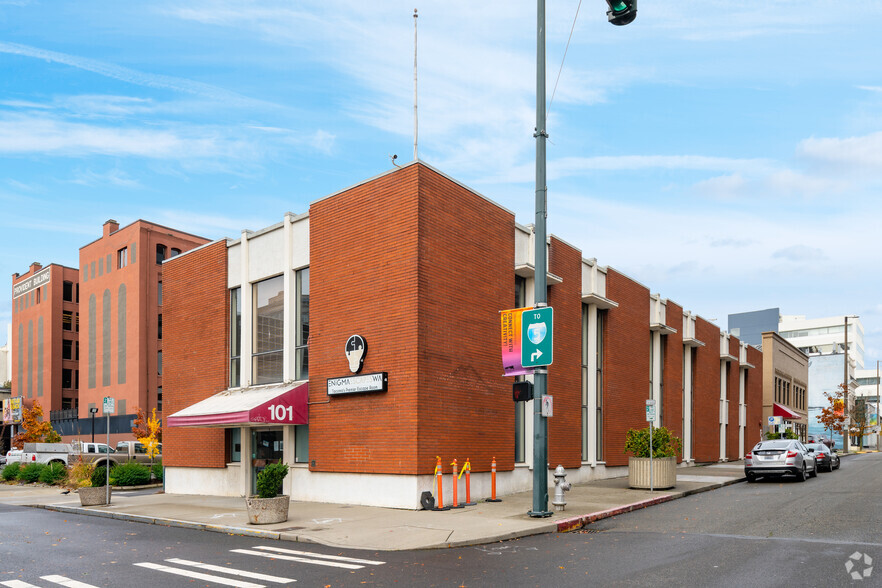 Primary Photo Of 101 S 10th St, Tacoma Bank For Sale