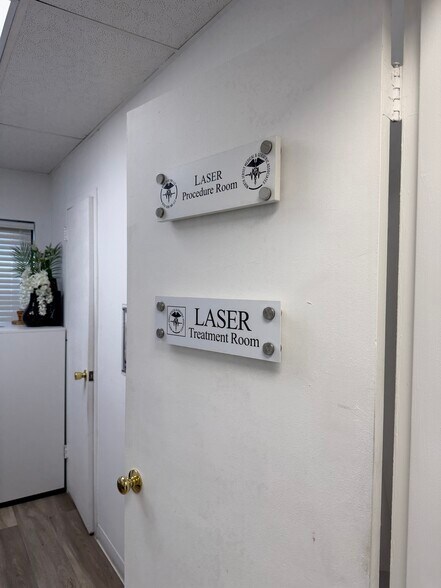 More Photos Of 245 Engle St, Englewood Coworking Space