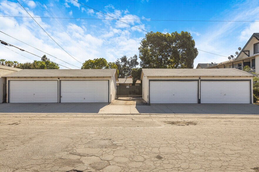 More Photos Of 614 N Caswell Ave, Pomona Apartments For Sale