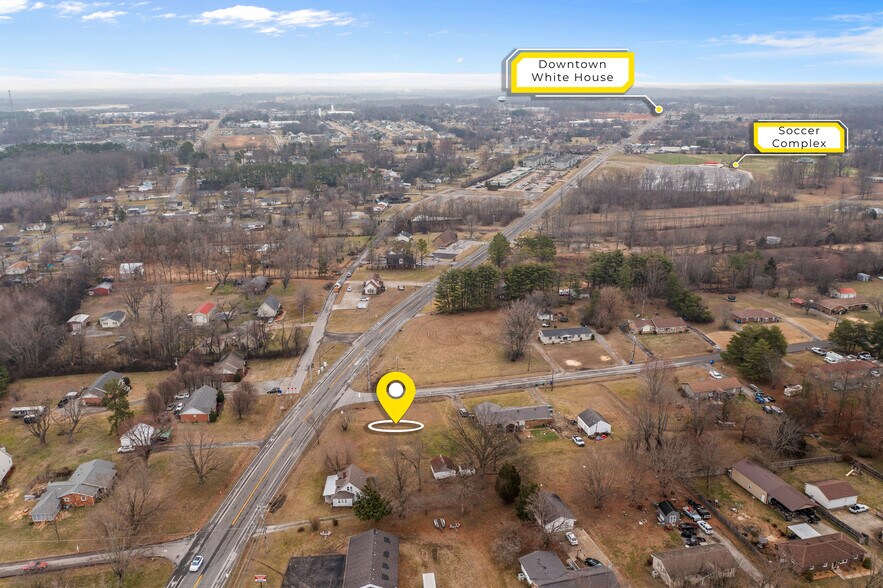 More Photos Of 2612 Us-31w, White House Land For Sale