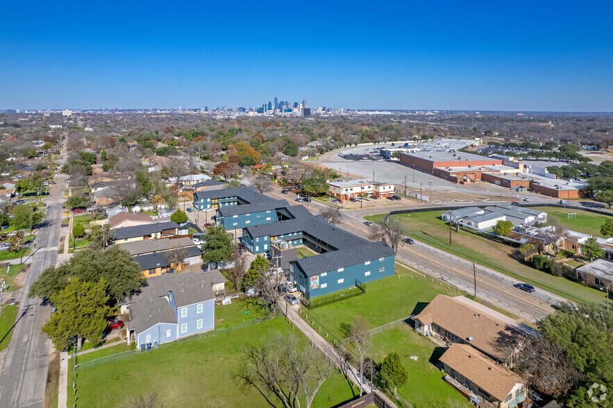 More Photos Of 2211 S Vernon Ave, Dallas Apartments For Sale