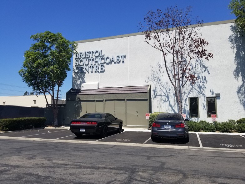 Primary Photo Of 1220 Hemlock Way, Santa Ana Medical For Lease