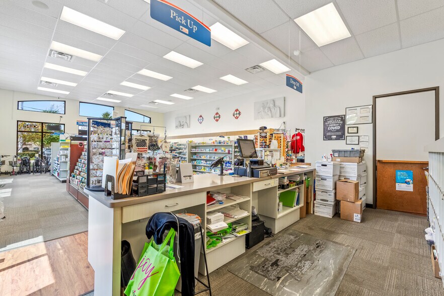 More Photos Of 420 S Denton Tap Rd, Coppell Unknown For Lease