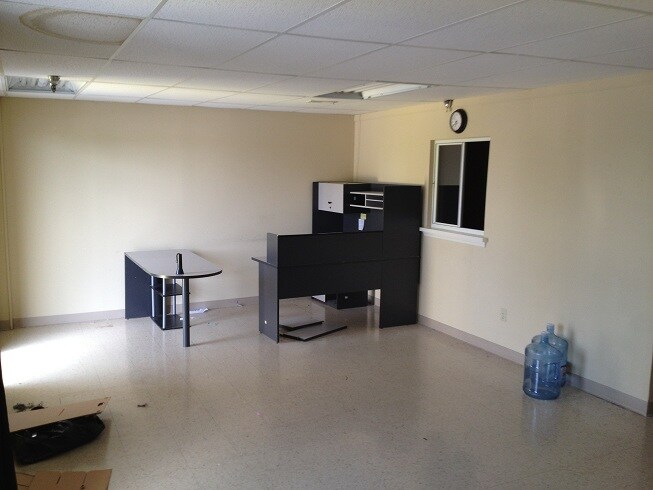 Primary Photo Of 6237 Vance Rd, Chattanooga Office For Lease