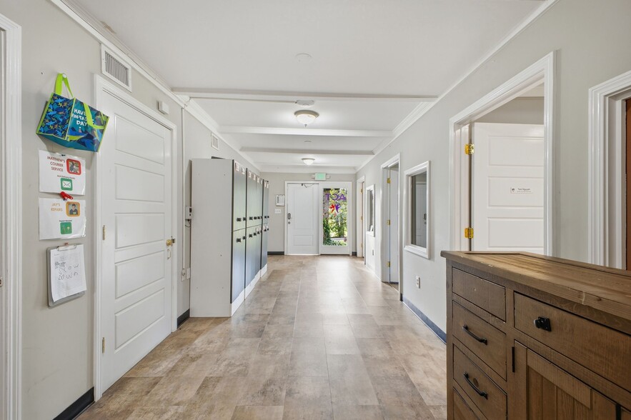 More Photos Of 6515 Holt Rd, Nashville Specialty For Sale