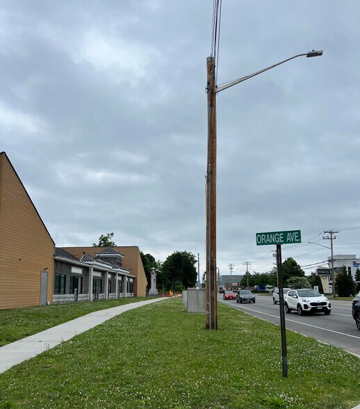 More Photos Of 804 Boston Post Rd, Milford Supermarket For Sale