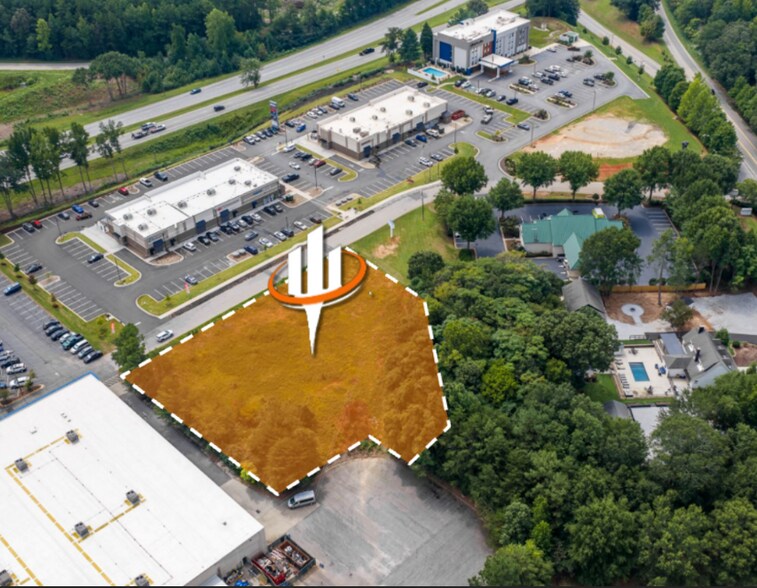 More Photos Of 564 Roe Center Ct, Travelers Rest General Retail For Lease