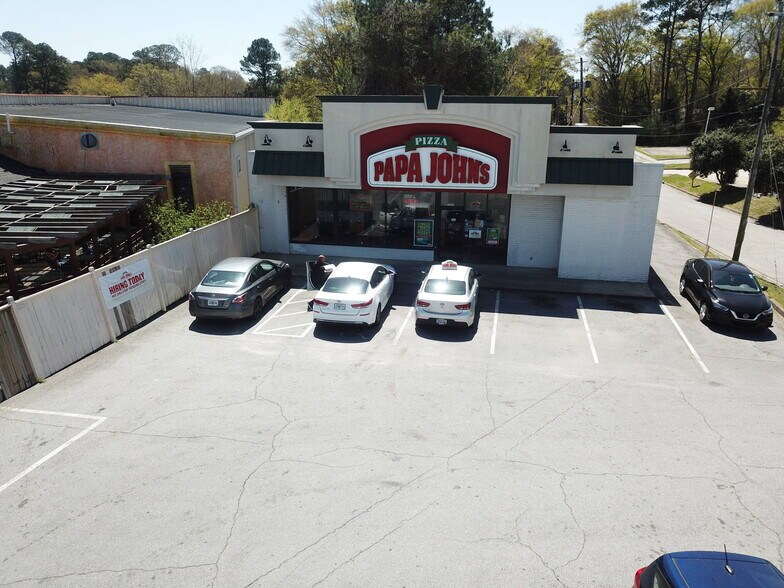 More Photos Of 1214 Maple St, Carrollton Fast Food For Sale