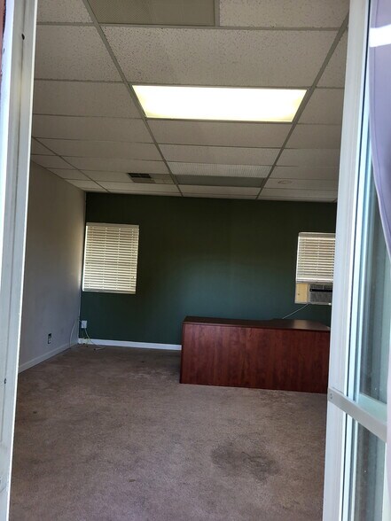 More Photos Of 615 Woodside Rd, Redwood City Freestanding For Lease