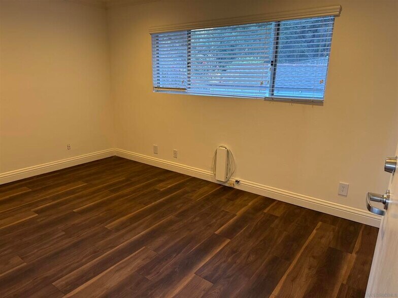 More Photos Of 9627-9639 Grossmont Summit Dr, La Mesa Medical For Lease