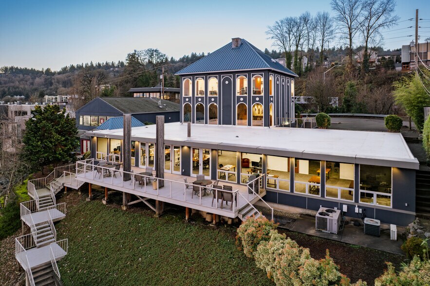 More Photos Of 4540 S Kelly Ave, Portland Office For Sale