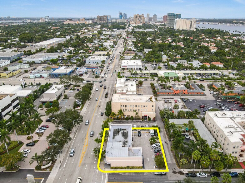 More Photos Of 2730 S Dixie Hwy, West Palm Beach Freestanding For Sale