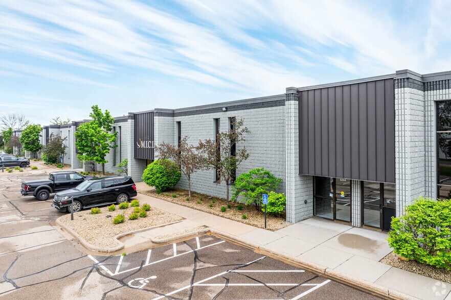 Primary Photo Of 5240-5300 Valley Industrial Blvd S, Shakopee Warehouse For Lease