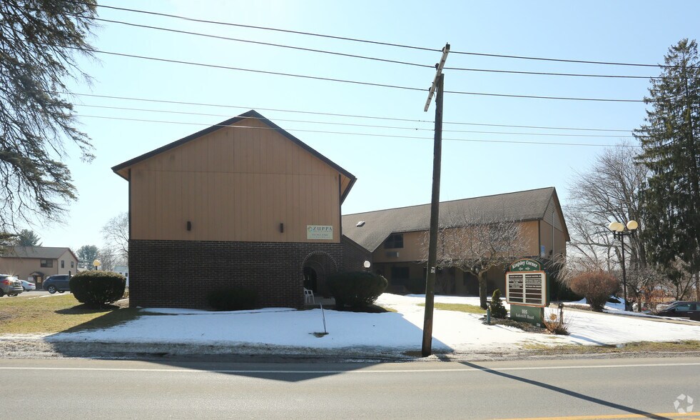 More Photos Of 105 Lake Hill Rd, Burnt Hills Medical For Lease